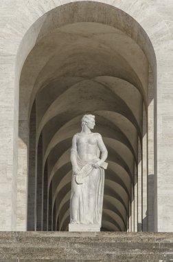 Mimaride akılcı geometri