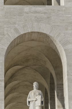 İtalyan akılcı Mimarlık örneği