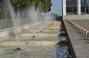 Çeşme geometrik oyun