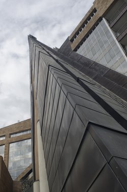 Şehir merkezinde fütürist mimarisi