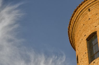 Apsis tuğla
