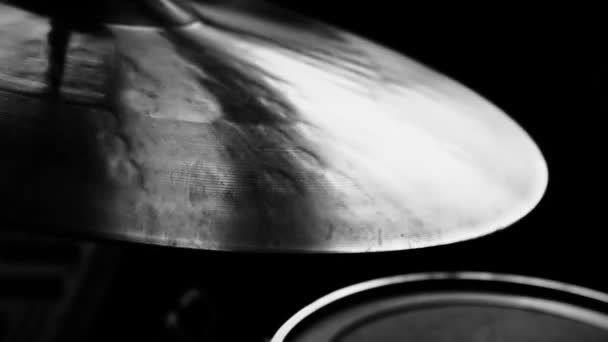 Cymbal som spelas — Stockvideo