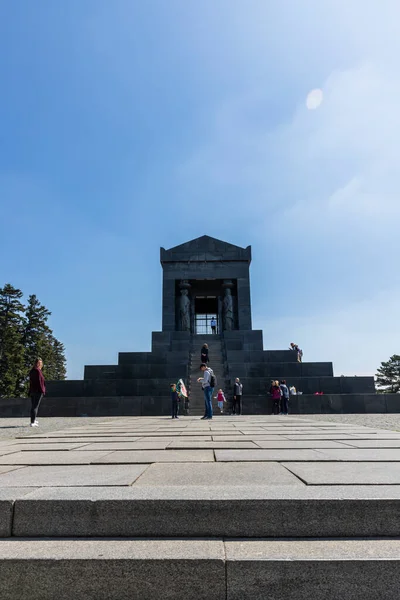 Belgrade Serbie Avril 2021 Monument Héros Inconnu Sommet Montagne Avala — Photo