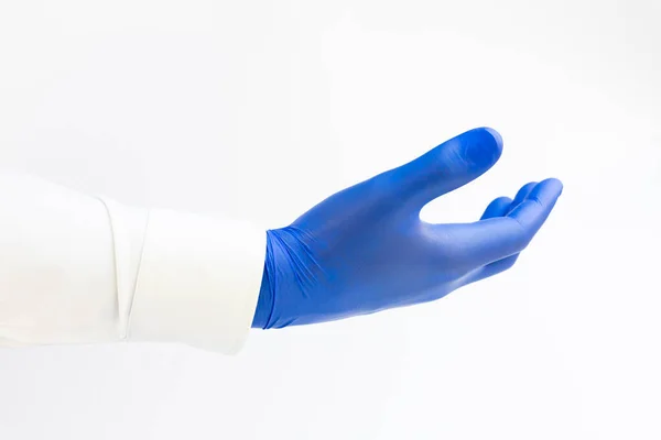 Orvos Kék Latex Kesztyűt Visel Nyitott Kéz Fehér Háttér Fénymásolási — Stock Fotó