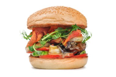 Büyük lezzetli vejetaryen burger üzerine beyaz izole 