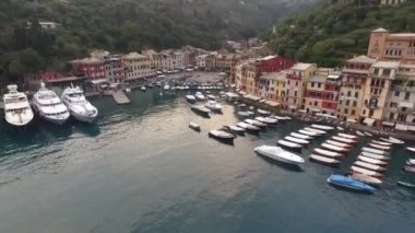 Potofino şehir İtalya kıyılarında gündüz yaz aylarında havadan görünümü