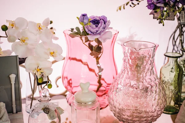 Pink Frosted Glass Vases dekorasi rumah — Stok Foto