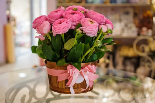 Bouquet de fleurs de renoncule persan rose ranunculus — Photo