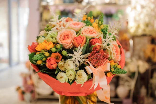 Bouquet des différentes fleurs d'orange — Photo