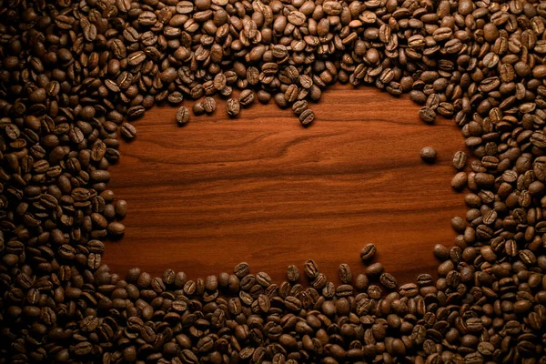 Composição de grãos de café torrado marrom. Pode ser usado como fundo. — Fotografia de Stock