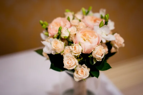 ปิดช่อดอกไม้แต่งงาน — ภาพถ่ายสต็อก