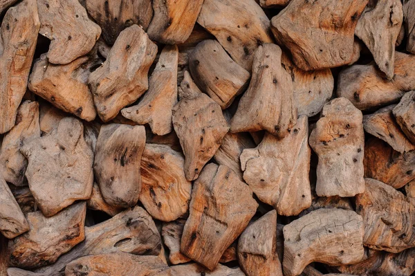 Closeup of wood chip path covering. Suitable for backgrounds or fills. — Stock Photo, Image