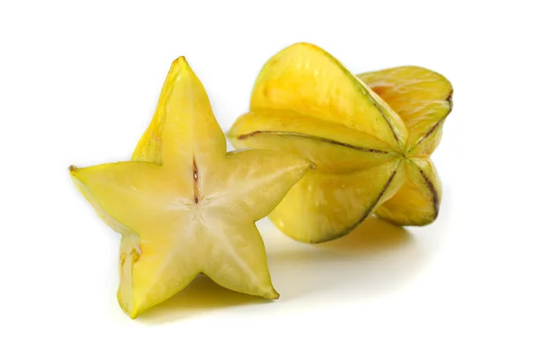 Amarelo Carambola Star frutas isoladas sobre fundo branco — Fotografia de Stock