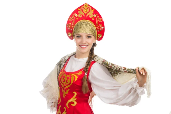 Schöne lächelnde russische Mädchen in Tracht — Stockfoto