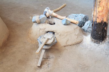 Bronz yüzyılın ev aletleri kullanmak