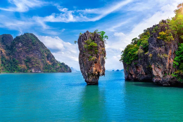Остров Джеймса Бонда Пхангнге Таиланд — стоковое фото
