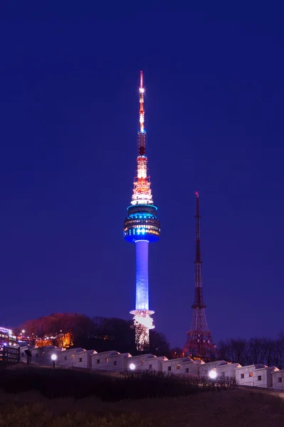 Seoul tower,Namsan tower in korea — Stock Photo, Image