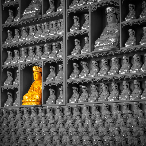 Concept of golden buddha statue. — Stock Photo, Image