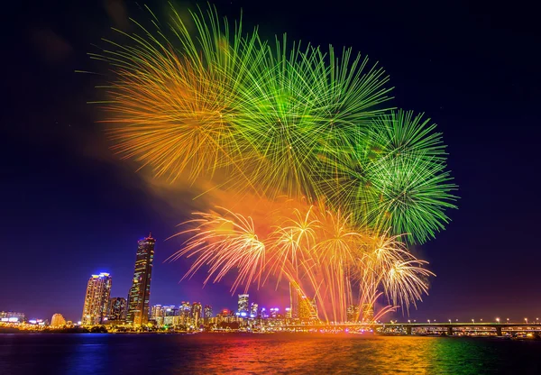 Seoul internationales Feuerwerksfestival in Korea. — Stockfoto