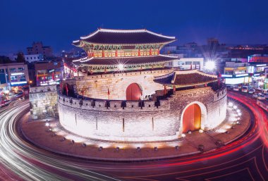 Paldalmun Gate Kore.