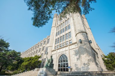 Seoul, Güney Kore - 19 Mart: Kyung Hee Üniversitesi Seul.