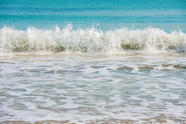 Bela onda oceânica — Fotografia de Stock