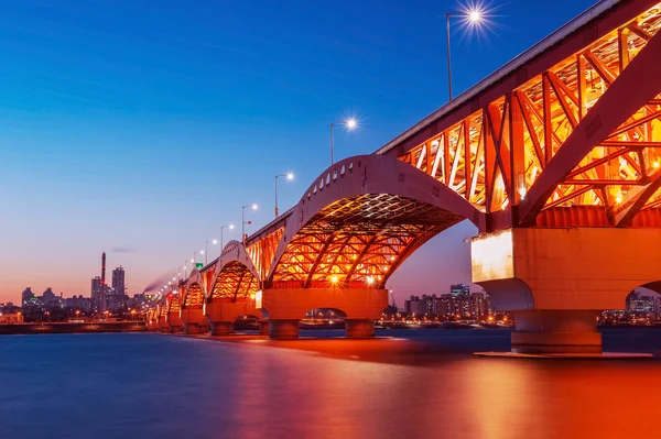 Мост Сонсан в Корее . — стоковое фото