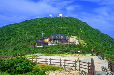 Seoraksan Milli Parkı, en güzel dağ Güney Kore.