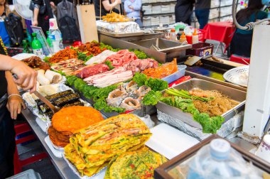 Seoul, Güney Kore - Mayıs 16:Namdaemun Pazar Seul, Güney Kore'de en eski ve en büyük pazar olan.