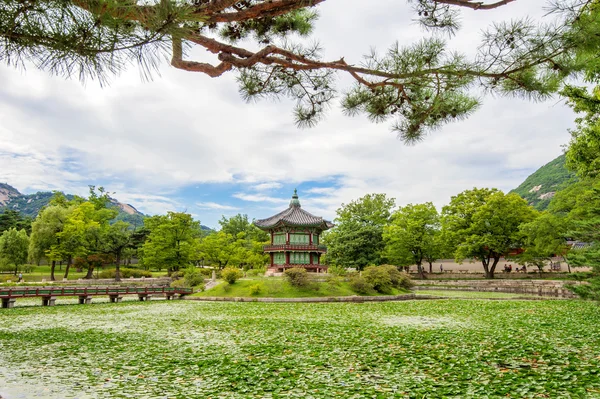 Palácio Gyeongbokgung na Coreia do Sul . — Fotografia de Stock