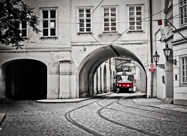 Rote Straßenbahn — Stockfoto