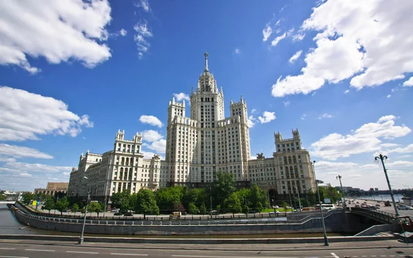 Stalin wieżowiec w Moskwie — Zdjęcie stockowe