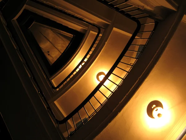 Sárga lépcső — Stock Fotó