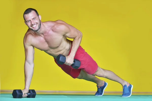 Gimnasio hombre fuerza push-up ejercicio push-up —  Fotos de Stock