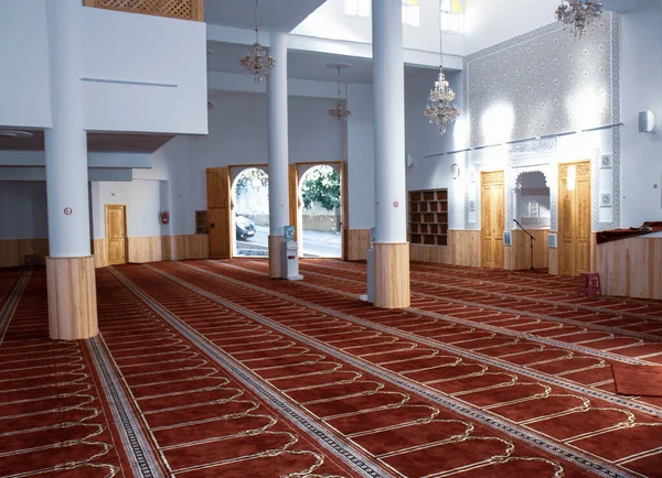 Marokkanische Moschee Von Innen Marokkanische Dekoration Mit Teppichen — Stockfoto