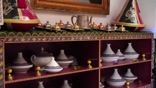 Mercado Tradicional Marroquí Marrakech Con Platos Tajín Tajín Placas Cerámica — Vídeos de Stock