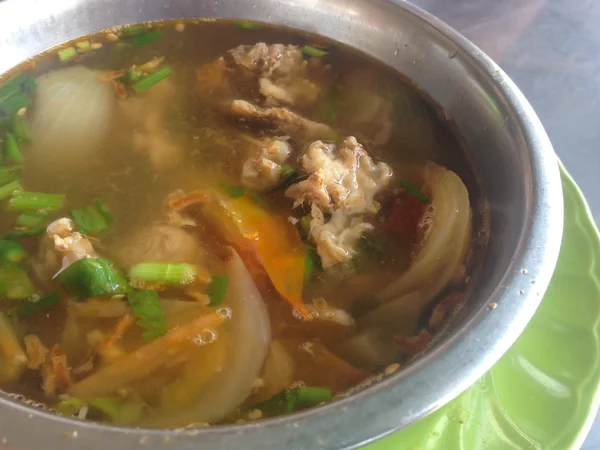 Sopa de carne com legumes estilo muçulmano — Fotografia de Stock