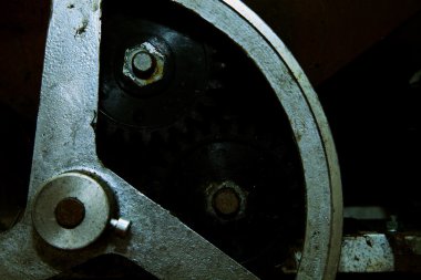 Mekanik demir tekerlek