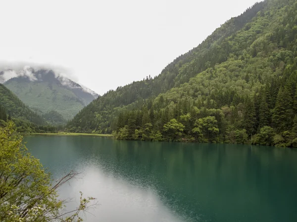 Parc national de la vallée de Jiuzhaigou en Chine — Photo