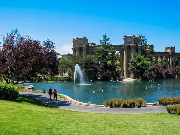 Palace of Fine Arts in San Francisco — Stock Photo, Image