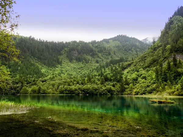 Parque Nacional do Vale do Jiuzhaigou na China — Fotografia de Stock