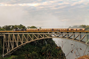 Tren.