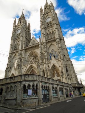 Katedral Quito, Ekvator
