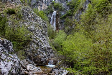 Nevidio Kanyonu Karadağ