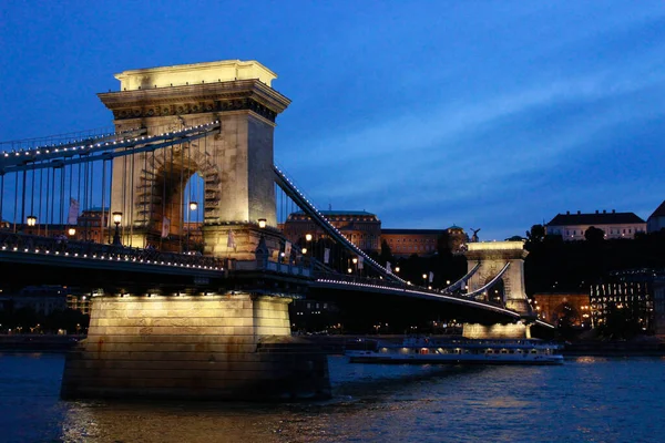 Budapeste Hungria Junho 2022 Chain Bridge Budapest Hungary Buda Castle — Fotografia de Stock