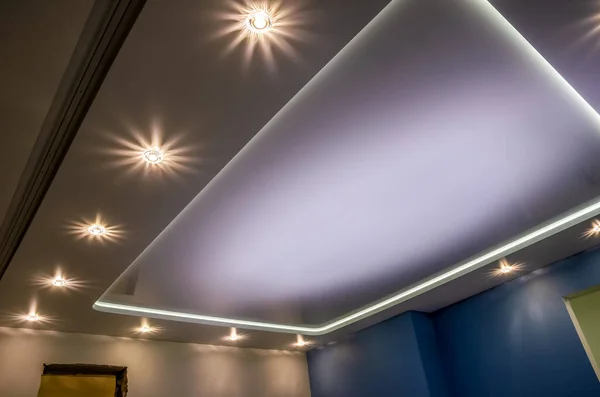 Beautiful Stretch Ceiling Led Lighting Spotlights Perimeter — Stock Photo, Image