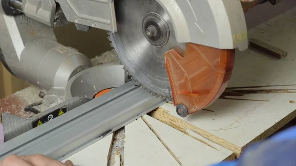 Man Cuts Metal Profile Cutting Machine — Stock Photo, Image