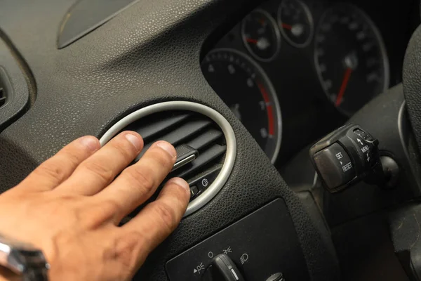 Male Hand Close Adjusts Air Conditioner Car Car Interior — Stock Photo, Image