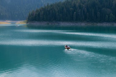 siyah lake