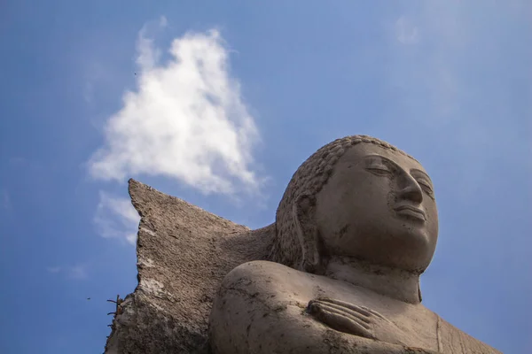 Άγαλμα Του Κυρίου Βούδα Στη Σρι Λάνκα — Φωτογραφία Αρχείου